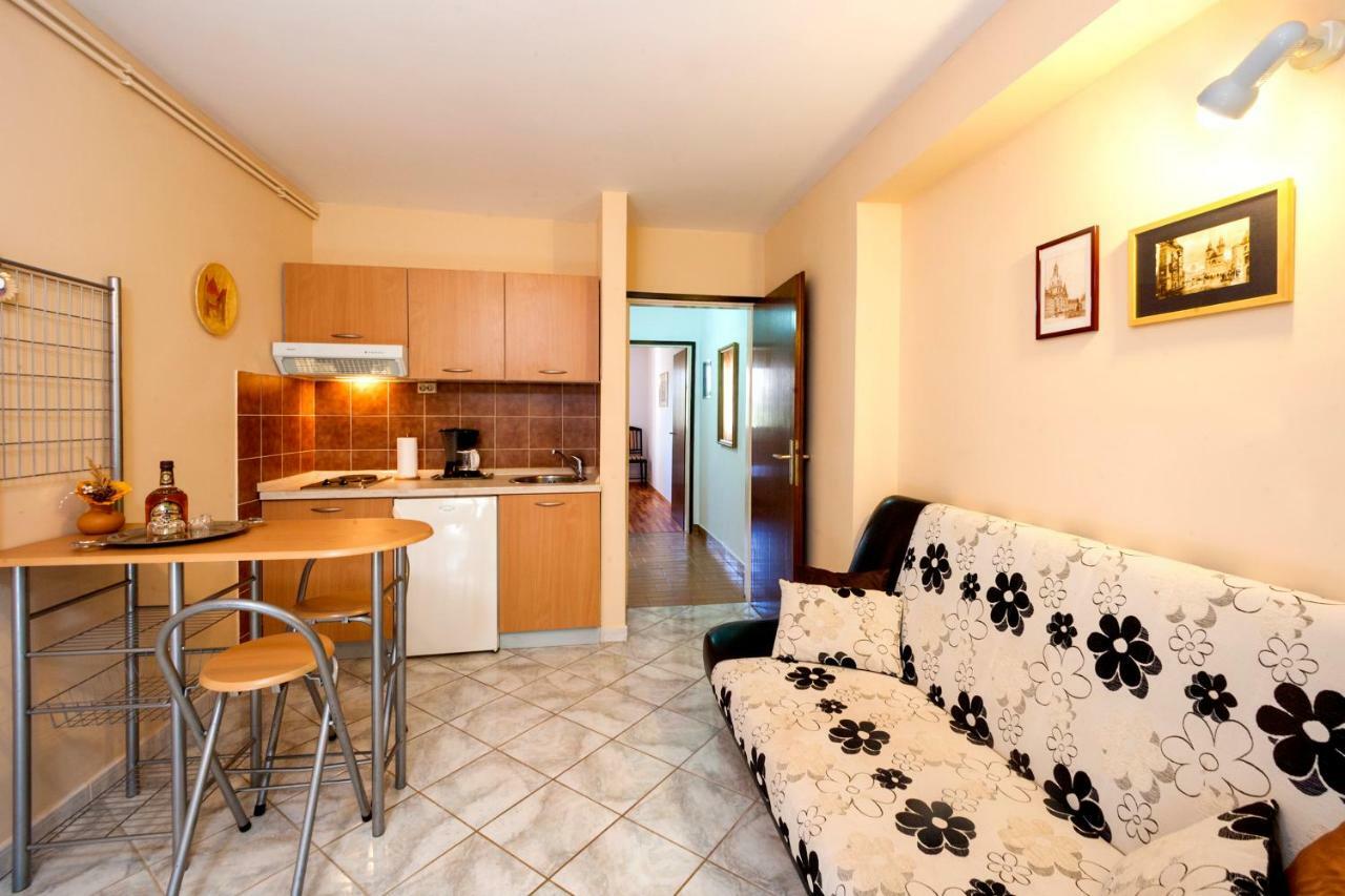 Villa Carolina Tar-Vabriga المظهر الخارجي الصورة